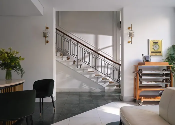 The Excelsior - Small Luxury Of The World Отель