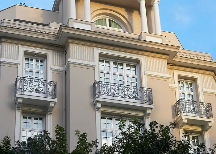 Отель The Excelsior - Small Luxury Of The World 5*