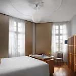 The Excelsior - Small Luxury Of The World 5*