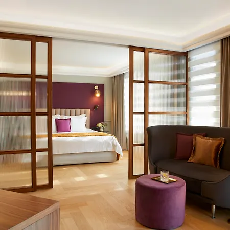 The Excelsior - Small Luxury Of The World Hotel 5*