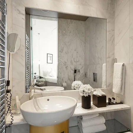Otel The Excelsior - Small Luxury Of The World