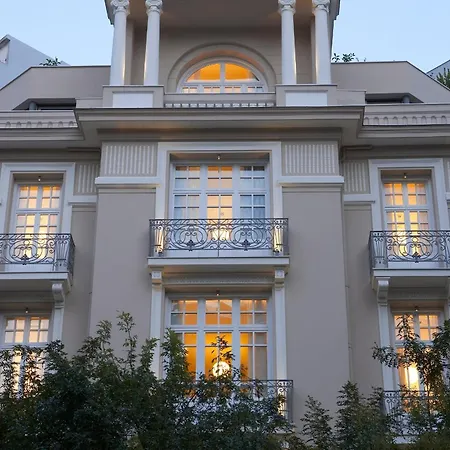 The Excelsior - Small Luxury Of The World 5*