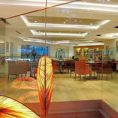 The Excelsior - Small Luxury Of The World