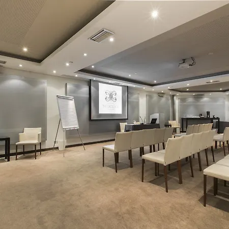 The Excelsior - Small Luxury Of The World Otel 5*