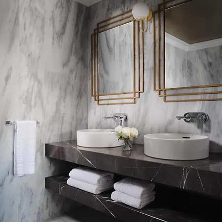 The Excelsior - Small Luxury Of The World