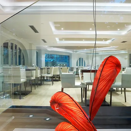 Hotel The Excelsior - Small Luxury Of The World