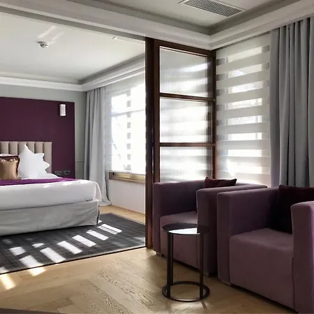 The Excelsior - Small Luxury Of The World Hotel Soluň