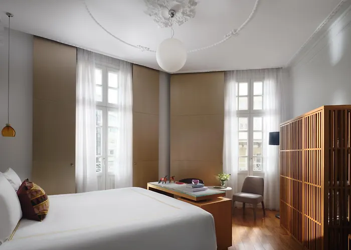 The Excelsior - Small Luxury Of The World 5*