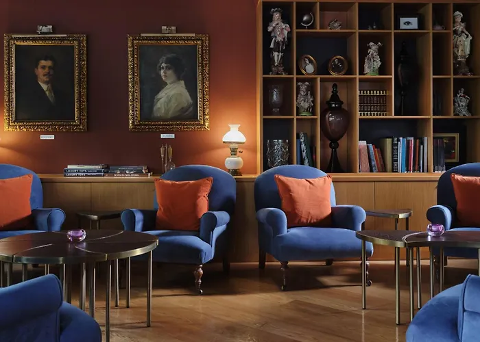 The Excelsior - Small Luxury Of The World