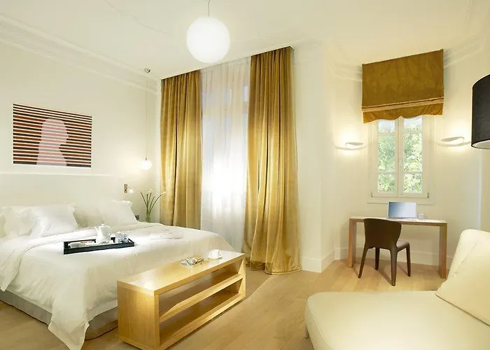 The Excelsior - Small Luxury Of The World Hotel