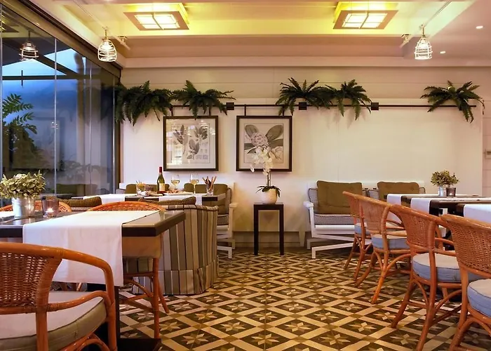 The Excelsior - Small Luxury Of The World